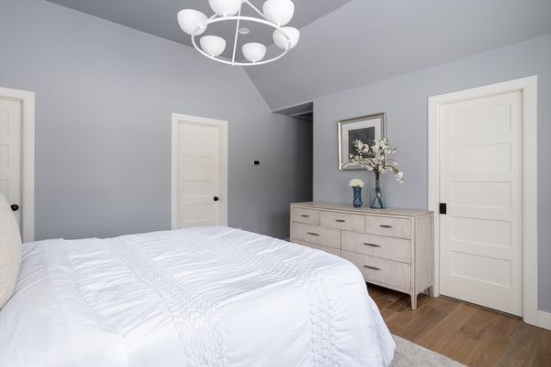 Bedroom, Interior, Pendant Lights, Wood Texture Flooring