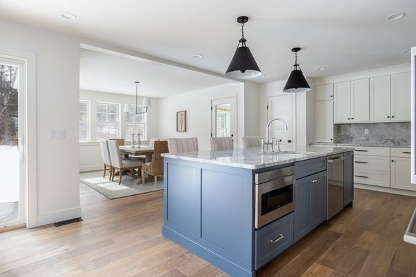 Dining room, Interior, Kitchen, Pendant Lights, Recessed Lighting, Stainless Steel Appliances, Wood Texture Flooring