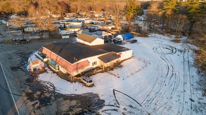 Exterior, Drone