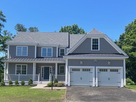 Attached, Exterior, Facade, Farmhouse