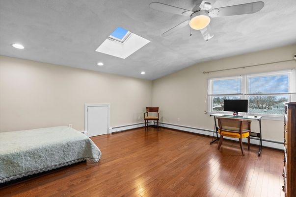 Bedroom, Home Office, Interior, Recessed Lighting, Wood Texture Flooring