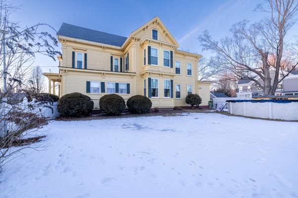 Backyard, Exterior, Facade, Queen Anne Victorian