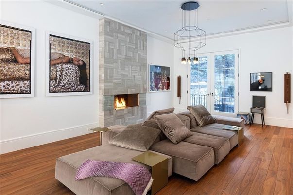 Fireplace, Interior, Living room, Pendant Lights, Recessed Lighting, Wood Texture Flooring