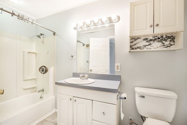 Bathroom, Interior