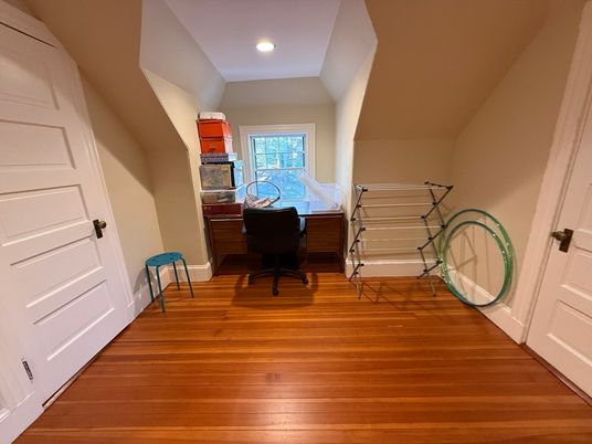 Home Office, Interior, Recessed Lighting, Wood Texture Flooring