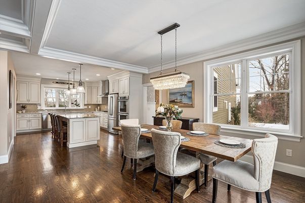 Chandelier, Dining room, Interior, Kitchen, Pendant Lights, Recessed Lighting, Stainless Steel Appliances, Wood Texture Flooring
