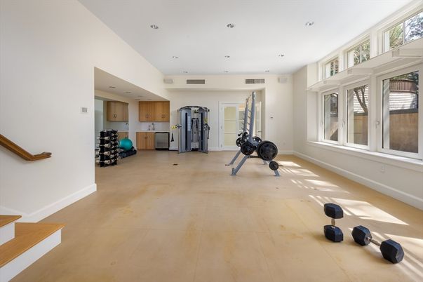 Fitness Equipment, Interior, Recessed Lighting