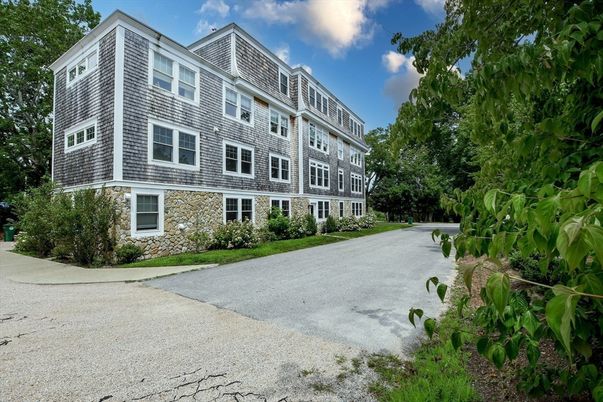 Exterior, Facade, Condo Building