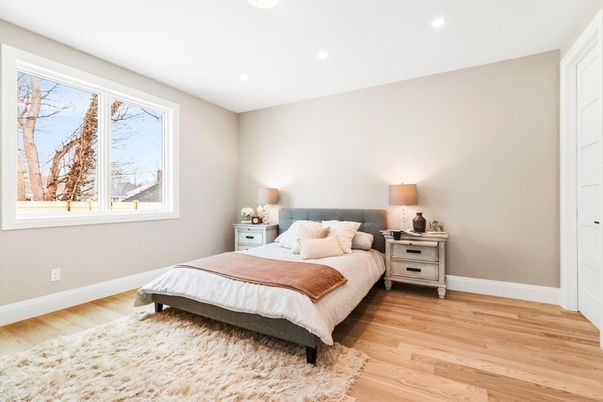 Bedroom, Interior, Recessed Lighting, Wood Texture Flooring