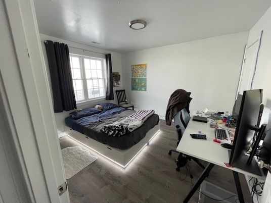 Bedroom, Home Office, Interior, Wood Texture Flooring