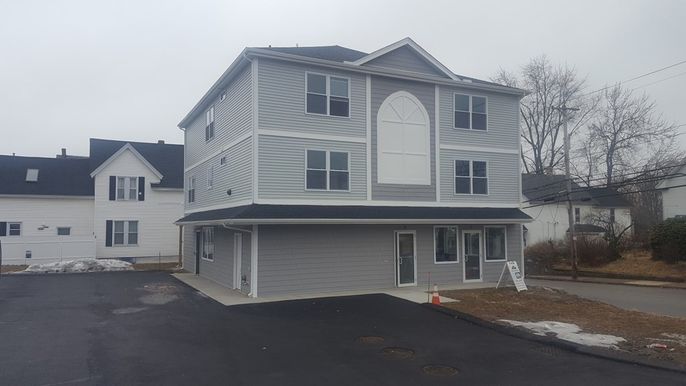 Attached, Exterior, Facade, Farmhouse