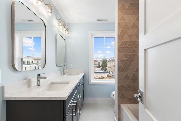 Bathroom, Dual Sink Vanities, Interior