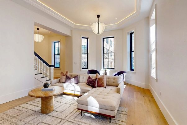 Fireplace, Interior, Living room, Pendant Lights, Recessed Lighting, Wood Texture Flooring