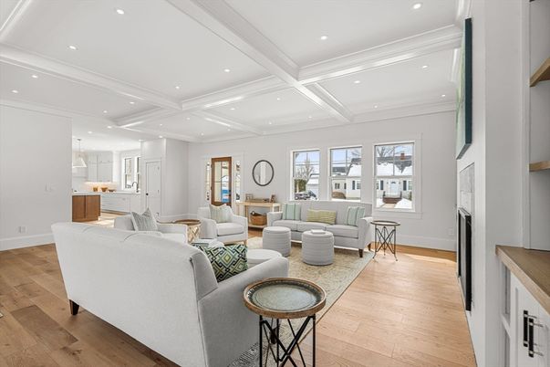 Fireplace, Interior, Living room, Pendant Lights, Recessed Lighting, Wood Texture Flooring