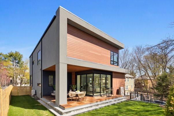 Backyard, Exterior, Facade, Modern