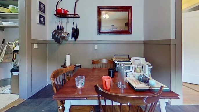 Dining room, Interior