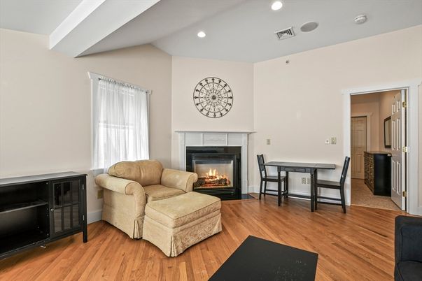 Dining room, Fireplace, Interior, Recessed Lighting, Wood Texture Flooring