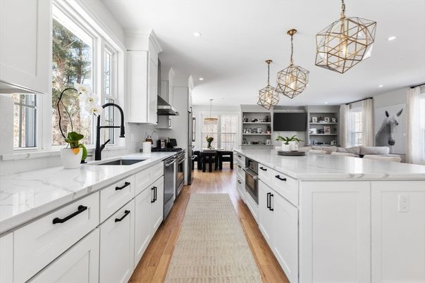Chandelier, Interior, Kitchen, Pendant Lights, Recessed Lighting, Stainless Steel Appliances, Wood Texture Flooring