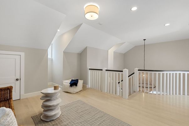Interior, Pendant Lights, Recessed Lighting, Wood Texture Flooring