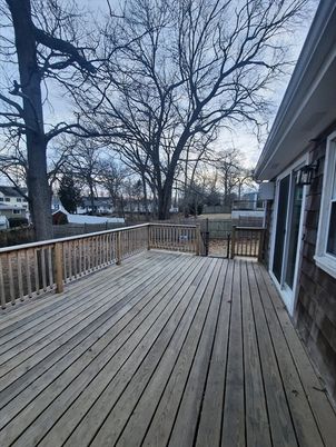 Exterior, Wood Texture Flooring