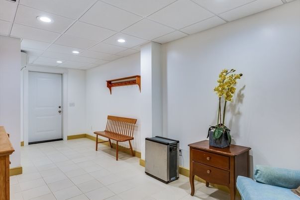 Interior, Recessed Lighting