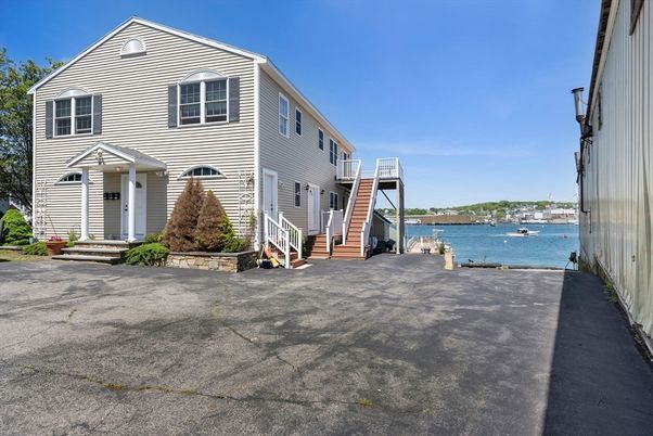 Exterior, Water