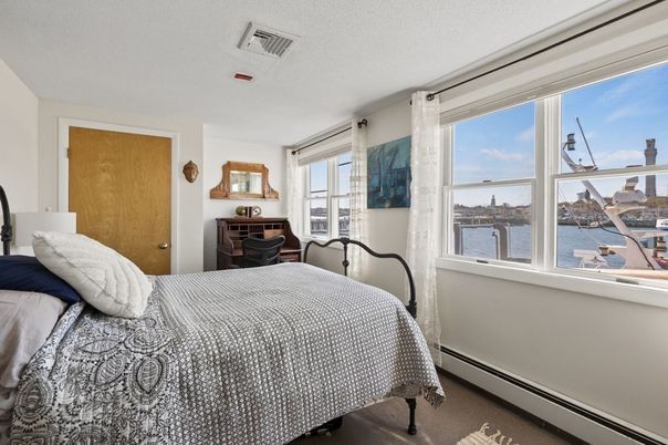 Bedroom, Interior, Water