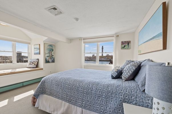 Bedroom, Interior, Water