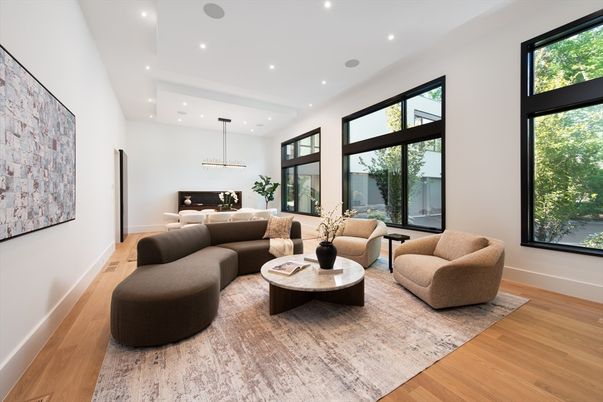 Dining room, Interior, Living room, Pendant Lights, Recessed Lighting, Wood Texture Flooring