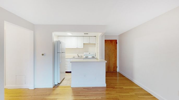 Interior, Kitchen, Recessed Lighting, Wood Texture Flooring