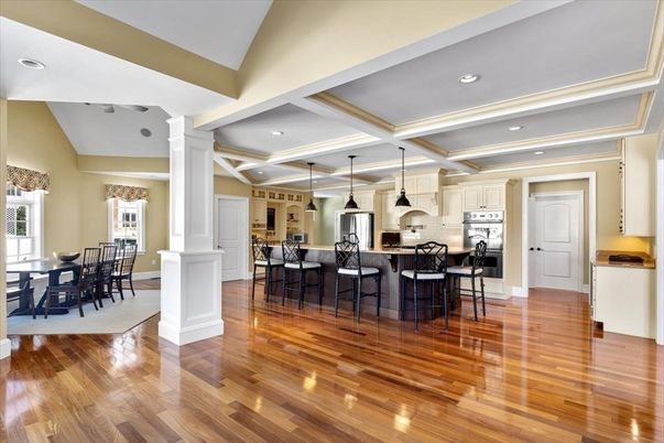 Dining room, Interior, Kitchen, Pendant Lights, Recessed Lighting, Stainless Steel Appliances, Wood Texture Flooring