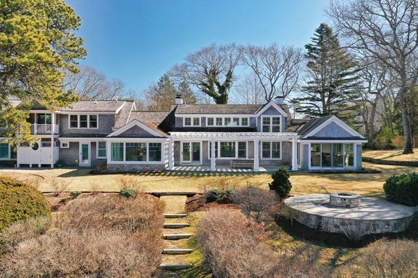 Backyard, Exterior, Facade, Cape Cod