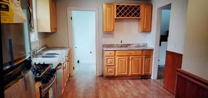 Interior, Kitchen, Wood Texture Flooring