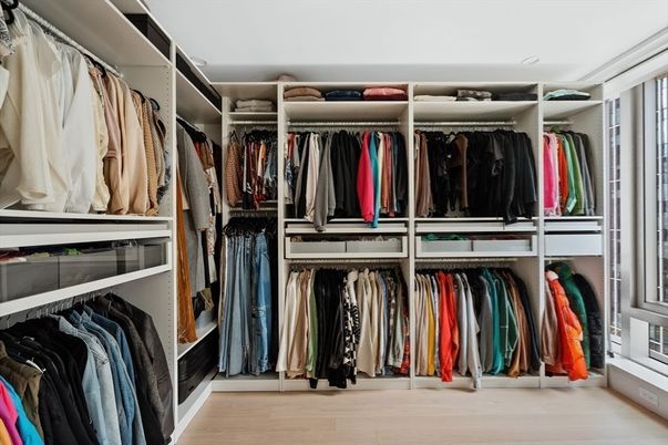 Interior, Walk-in Closets, Wood Texture Flooring