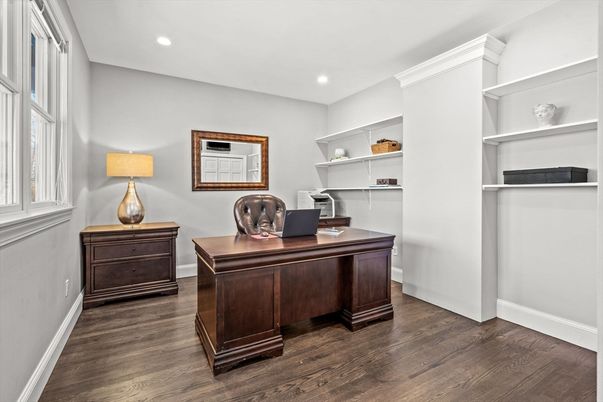 Home Office, Interior, Recessed Lighting, Wood Texture Flooring