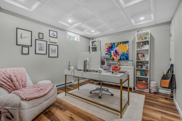 Home Office, Interior, Recessed Lighting, Wood Texture Flooring