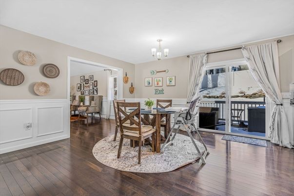 Chandelier, Dining room, Interior, Wood Texture Flooring