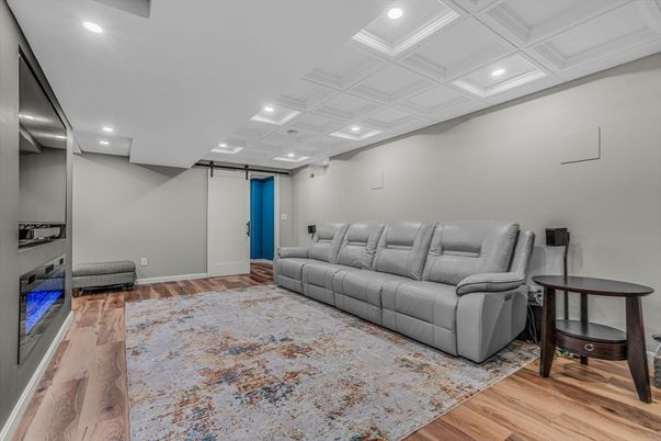 Interior, Living room, Recessed Lighting, Wood Texture Flooring