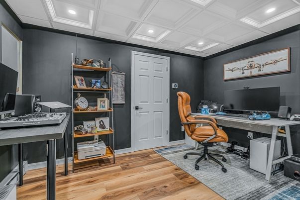 Home Office, Interior, Recessed Lighting, Wood Texture Flooring