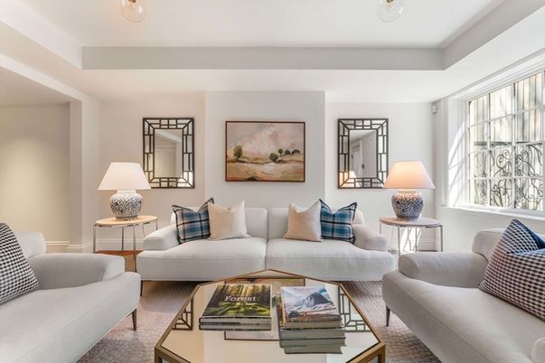 Interior, Living room