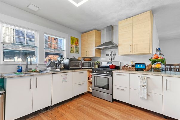 Interior, Kitchen, Stainless Steel Appliances, Wood Texture Flooring