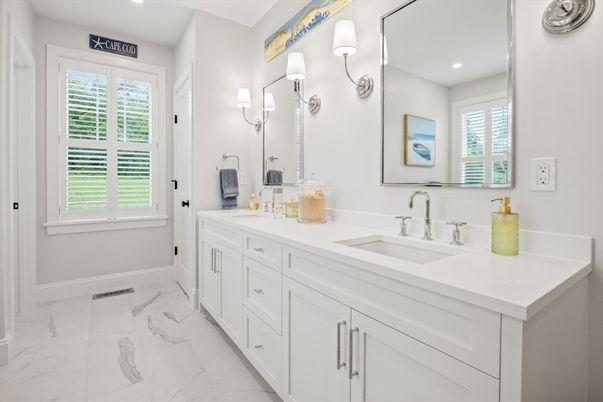 Bathroom, Dual Sink Vanities, Interior, Marble, Recessed Lighting