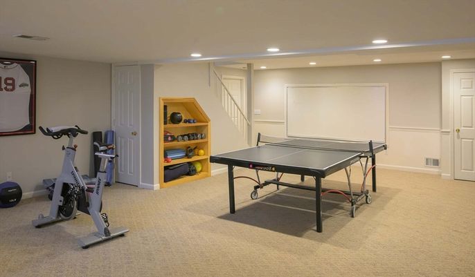 Fitness Equipment, Game Room, Interior, Recessed Lighting