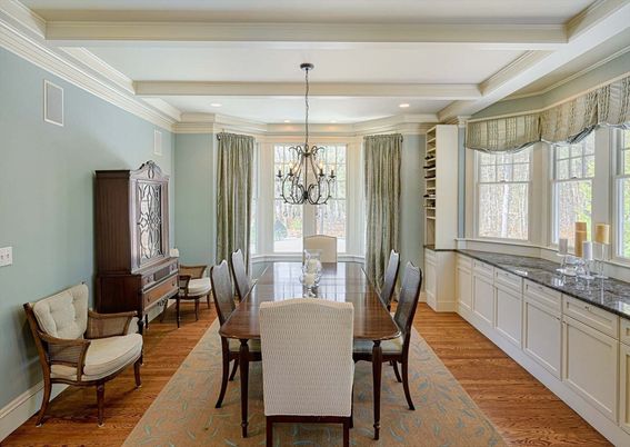 Chandelier, Dining room, Interior, Recessed Lighting, Wood Texture Flooring