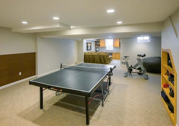 Fitness Equipment, Game Room, Interior, Recessed Lighting