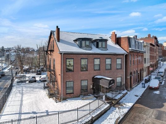 Exterior, Facade, Brick Facade, Rowhouse
