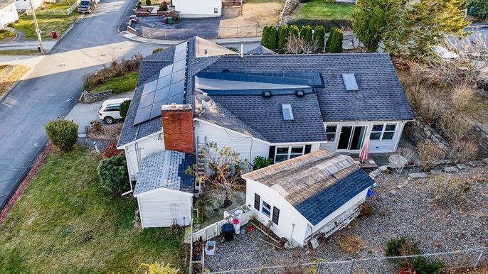 Exterior, Drone