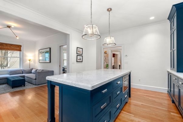 Interior, Kitchen, Living room, Pendant Lights, Recessed Lighting, Wood Texture Flooring