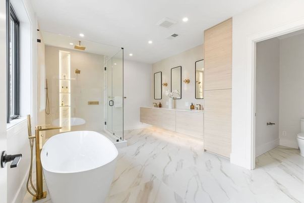 Bathroom, Free Standing Baths, Glass Shower, Interior, Marble, Recessed Lighting