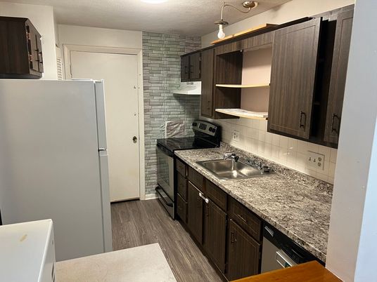 Interior, Kitchen, Wood Texture Flooring